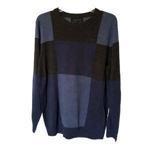 Tricots st. Raphael men  crew sweater   size M